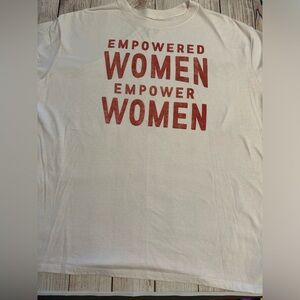 Fifth Sun XXL Graphic Tee Empowered Women Pink